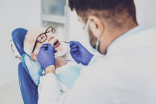 Best Emergency Cosmetic Dentistry (e.g., broken veneers) in Golf Manor, OH
